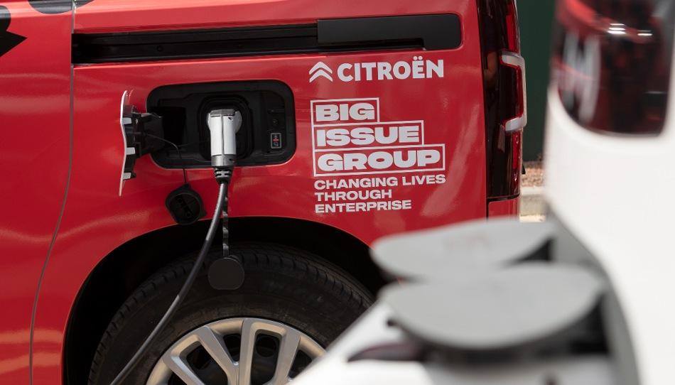 big issue group adopts 16 citroën electric vans