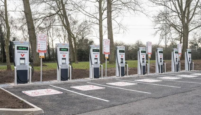 instavolt: uk public ev charging networks rankings 2022-23