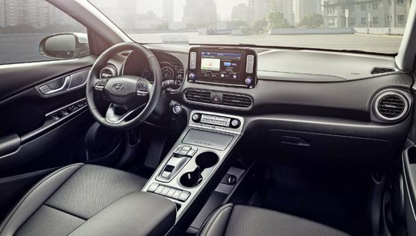 hyundai-kona-electric-interior-zm