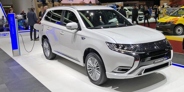 zm-outlanderphev