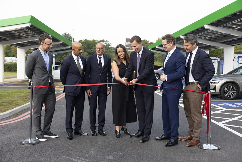 The RT Hon Jeremy Hunt MP cuts ribbon at opening ceremony