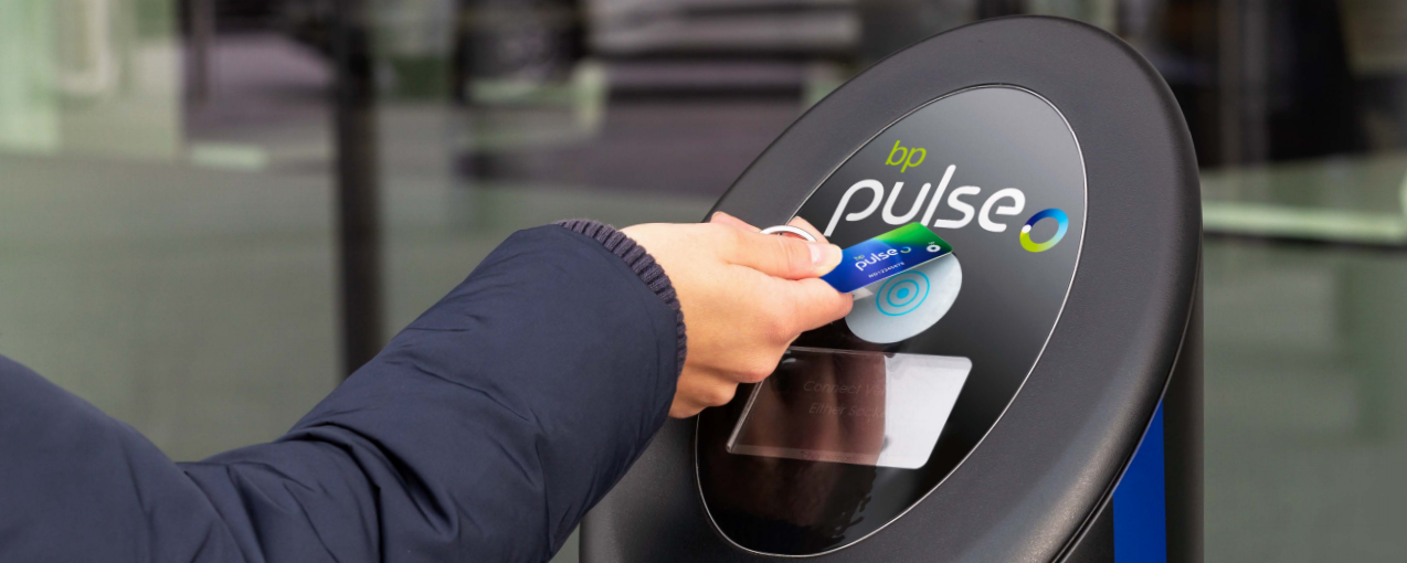 contactless payment on a bp pulse charge point