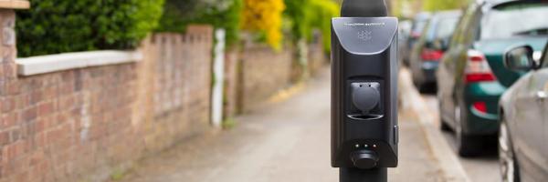 char.gy backpack style charge point on lampost