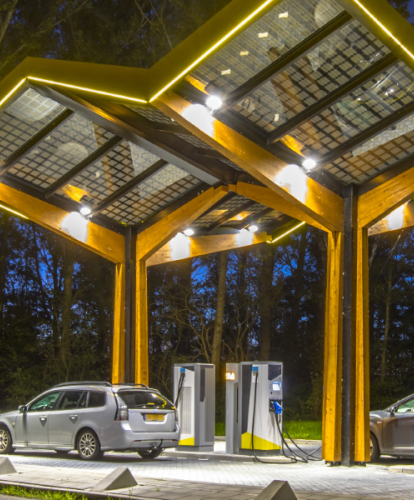 Fastned charging hub at night 