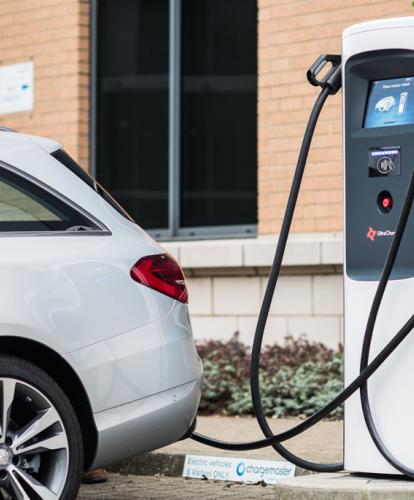 PHEVs should be banned from rapid charger use says RAC report