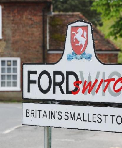 Ford challenges smallest British town to switch to electric