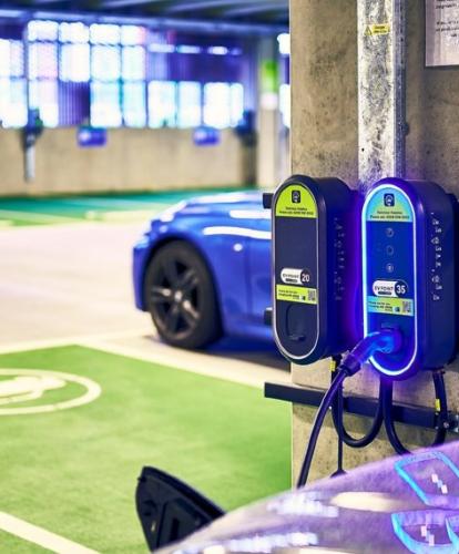 Network Rail and Compleo equip train stations with EV charge points