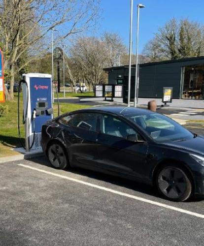 Osprey installs first Tritium RTM75 DC rapid chargers in Europe