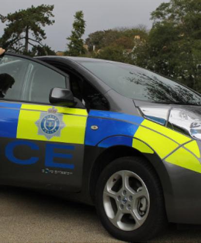 Nissan electric vehicles introduced to Surrey and Sussex police fleet