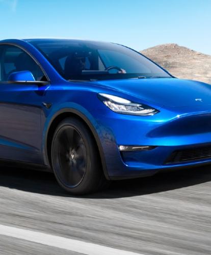 Tesla breaks electric car delivery record