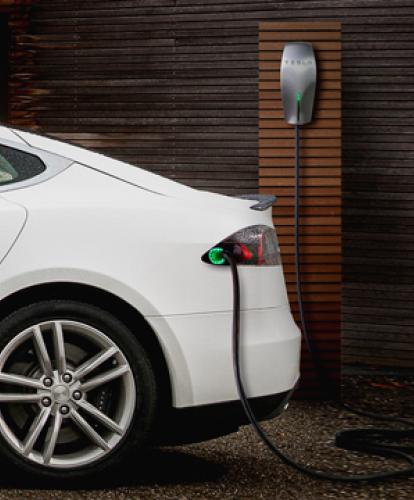 Tesla launches Destination Charging in Europe