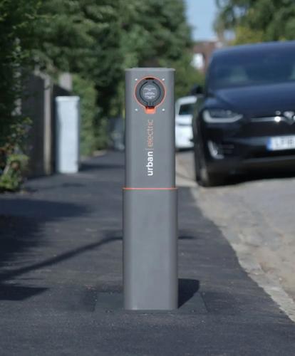 Users very happy with Urban Electric charge points in Oxford trial