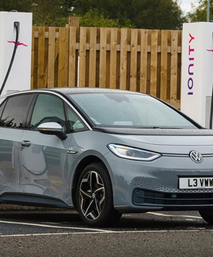 Cost to rapid charge an EV rises a fifth since last summer