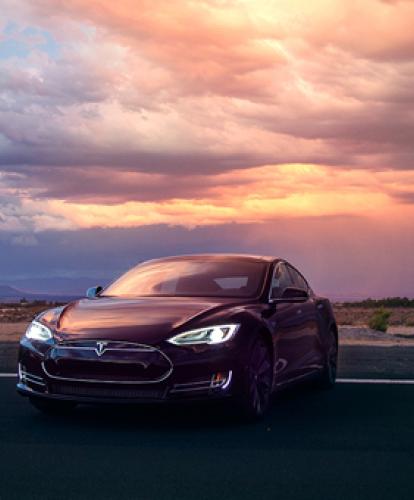 World electric car speed record set by Tesla Model S P85D