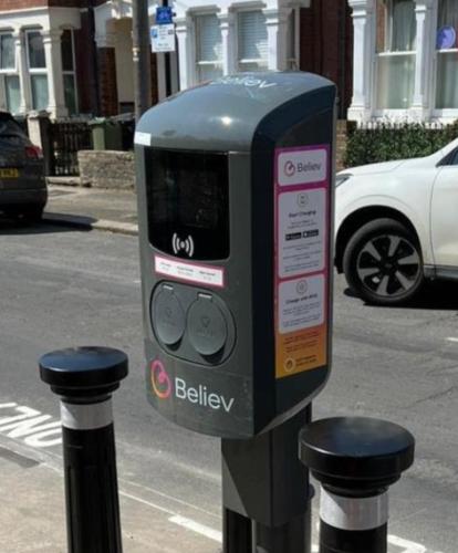 Believ on-street charge point