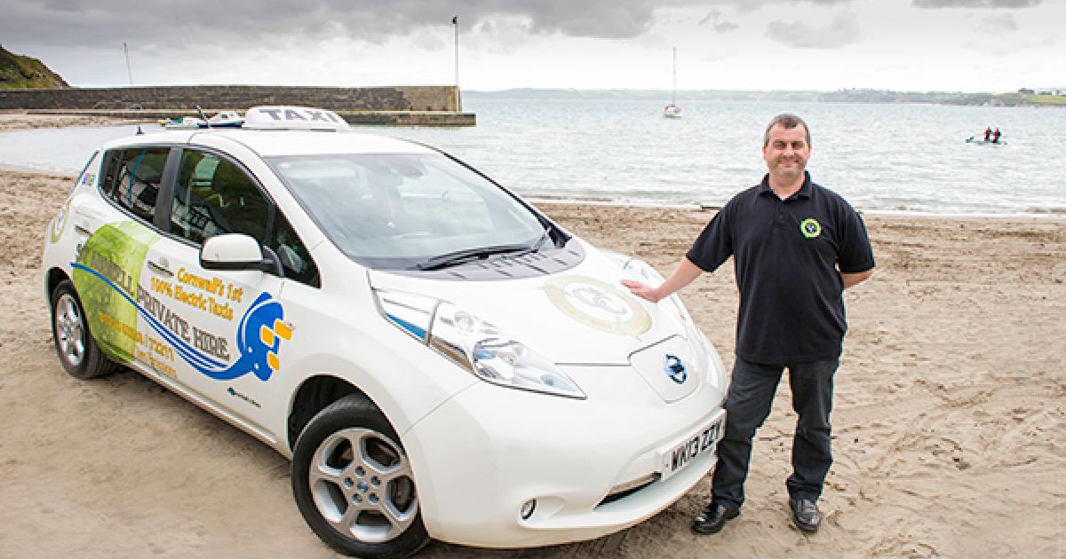 Nissan store electric taxi