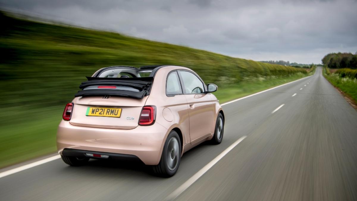 Fiat 500 outlet cabrio electric