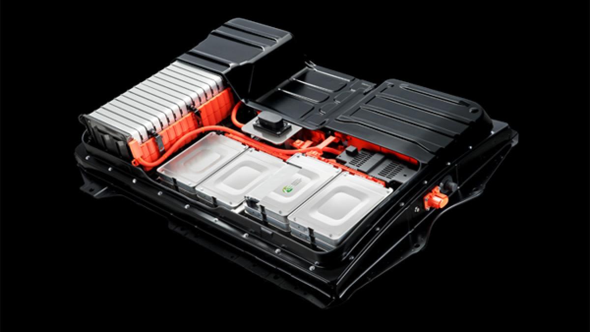 Nissan leaf outlet battery replacement