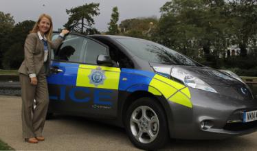 Nissan electric vehicles introduced to Surrey and Sussex police fleet