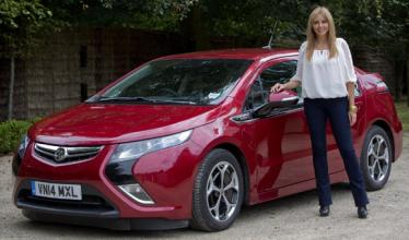 Carol Vorderman trials electric Vauxhall Ampera for Go Ultra Low campaign