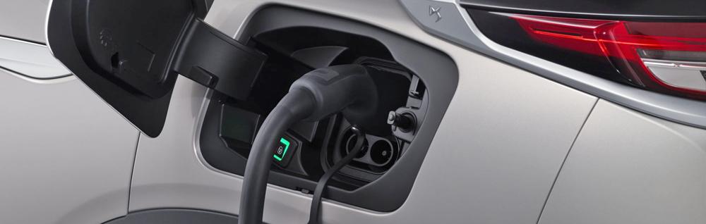 How long does it take to charge a DS 3 Crossback E-Tense
