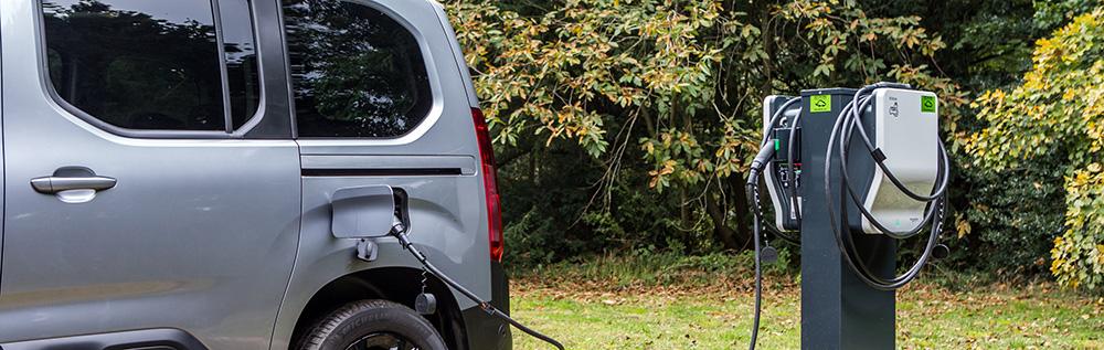 How long does it take to charge a Citroen e-Berlingo?